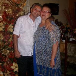 soy muy linda y dibertida y genial sipatica y popular