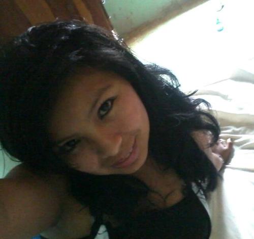 soy una xica muy amistosa...mm..me gustaria tener muxos amiwos...ia...=)