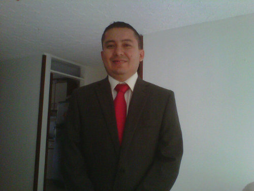 juliangus2015's profile picture. Hombre sensato, amable, entusiasta político, soñador de una nueva realidad...amante de la libertad