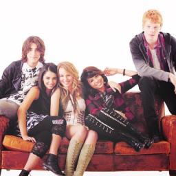Twitter Oficial do #1 Site brasileiro dedicado ao filme Lemonade Mouth. Since: 09/12/12 Recomeçando: 11/12/12