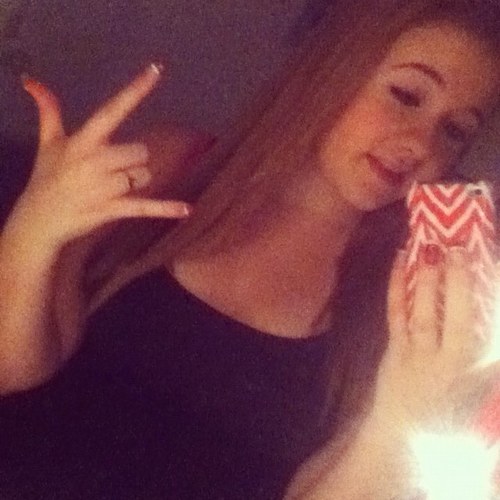Ashley | Best friend Kyle | Don't give 2⃣ fucks | Don't like me , don't follow me