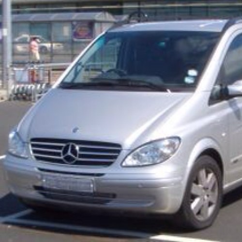 BSS Airport Transfer Service. Ground Transportation Expert. Small & Big Groups.