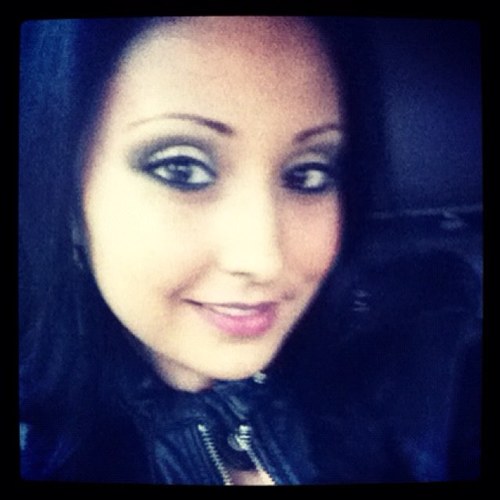 lenyYoscar's profile picture. 