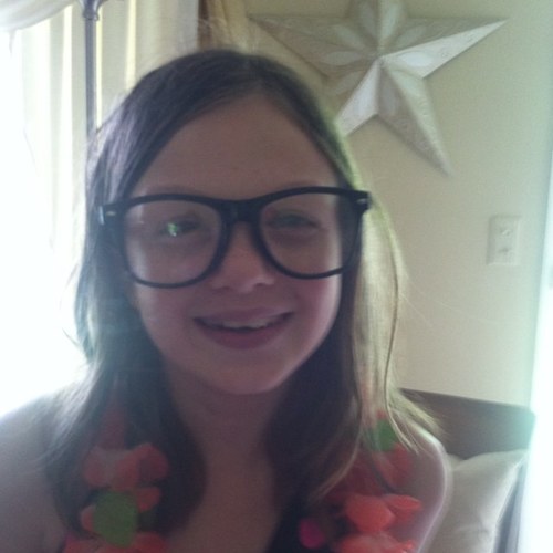 I love dolphins! I'm a SWIFTIE by heart!!PLEASE FOLLOW @take_note_xoxo! Im apart of the band! Note Taker!! :)