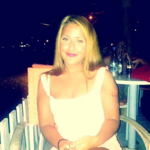 HelenaChaomar's profile picture. 