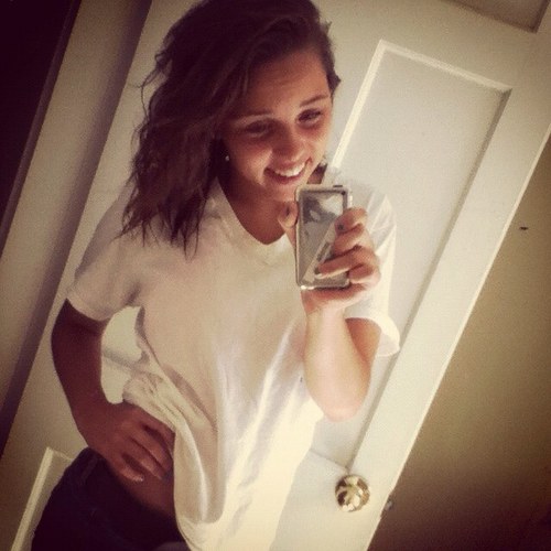 janellepage1's profile picture. lovinn' lifeee