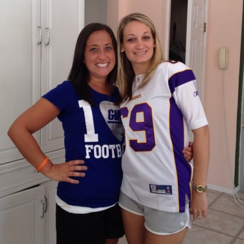 jlo527's profile picture. 