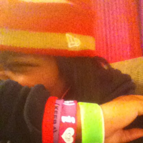 If it aint Schl ,MONEY , Nd DUIIN ME then it fuvk yu , str8 like that 

#TEAM NAJON