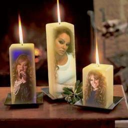 A mi no me importa lo que digan los demás! Por que? Simple, por que soy quien soy, y así soy feliz. ( ASI Q LADREN PERR@S ) LOVE U Ƹ̴Ӂ̴Ʒ♥JENNI RIVERA ♥Ƹ̴Ӂ̴Ʒ.
