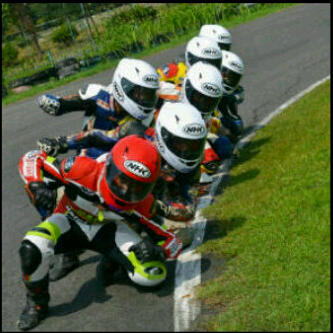 Pembalap_MKS's profile picture. Pembalap makassar itu biasa-biasaji tawwa . Tp selalu menang itee ehh:D