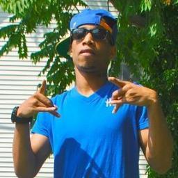 19 && Goin HARD Da Whole Night ,Proud #Daddy ,#BOUTdatLIFE,#FREEtii My RightHAND Since Knee High ,&&ii BANG A Set Dats Most Hated #QUEENstreet REPPIN #EiiGang