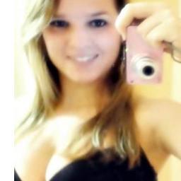 ,Sou Lésbica Tipo 100% E Só Sigo Mulheres!! ^^ Meu Face mhttp://www.facebook.com/anabeatriz.klein. ask http://t.co/xc7eq0W1