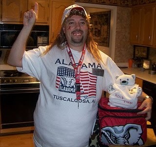 Bear_Burnheart's profile picture. If you ain't first, your an Auburn fan #rolltide #sec