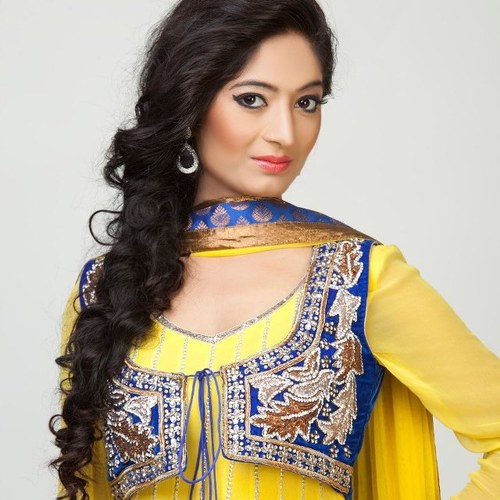 An Indian online Ethnic Store..All things Ethnic- the latest bollywood ethnic fashion, latest trends,...follow us...all here....