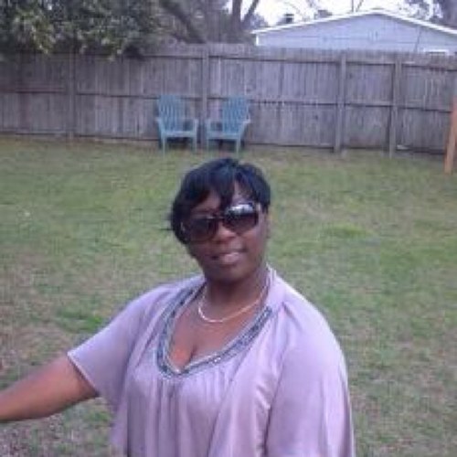 awardwynner's profile picture. 