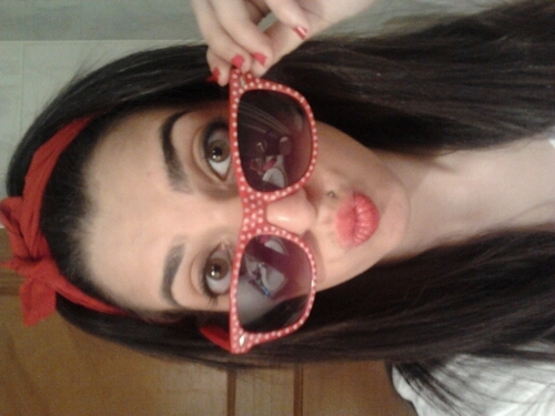 Irenitaa92's profile picture. Al Oeste en Filadelfia crecía y vivía sin hacer mucho caso a la policía. Cierto día, unos tipos del barrio me metieron en un lio, tuiter.