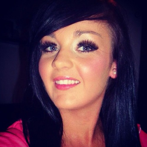 AmyWilliamsonx_'s profile picture. 