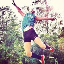 34-årig tvåbarnsmamma som springer så fort jag kan och ofta jag hinner. Har fastnat för långdistans och maraton. Tränar för sthlm marathon och ultra 100 km.