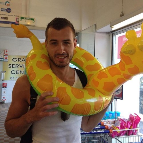 chrissweet90's profile picture. 