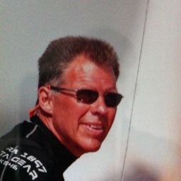 AleSBok's profile picture. Sneker die in Ysbrechtum woont,wedstrijdzeiler,genieter van de mooie dingen in het leven,sc heerenveen fan,ondernemer,Terschelling liefhebber,