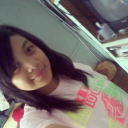 redruby_14's profile picture. follow me i'll follow back !