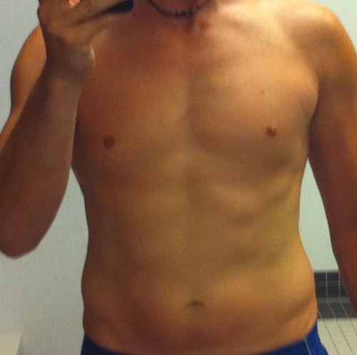 Former bi. but now a proud cock sucking, cum guzzling bareback faggot. Only cock for me! #BBBH #BB33