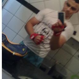 juninhoatacity's profile picture. 