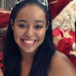 16 anos, canceriana, corinthiana. Complicada demais, pra se descrever com apenas palavras!
        http://t.co/6xRm75Iz