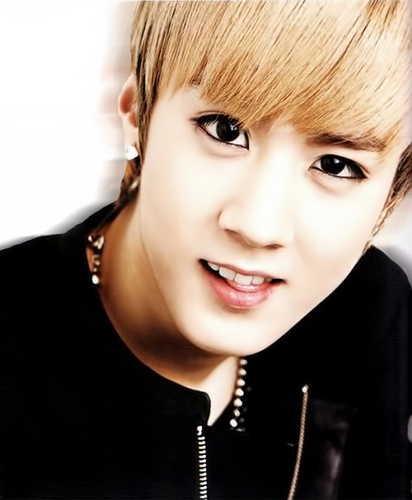 안녕하세요~ I'm Chunji from Teen Top's ♥ @ss_Taey's Hubby (1st January 2013) ♥ [Vrp @DazzlingCity_RP]