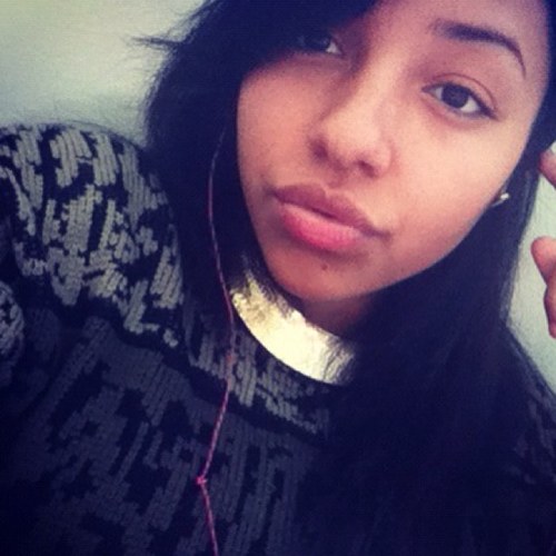 i live off of music. Bob Marley makes me happy. im attracted to things that smell good. terrence, &me gusta zee ganja. K.$t@CK$Z. Fashionista,moneyoveryoubitch
