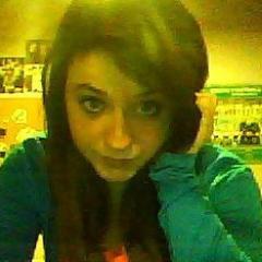 hey im chloe i love music i love my chemical romance you me @ six bmth maday parade of mice and men & nirvana so yeah! follow me i will follow back x