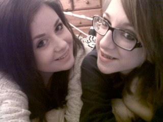 Essex girl, single, I love towie and made in chelsea. I'll follow back , 28b1188c , Kik - megan_xxxx