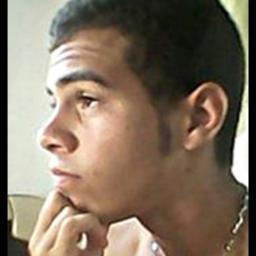Mais um garoto normal, pensando em ser feliz. Namoro a @_JuuhLiimah e mais uma coisa ?! Aah quer saber mais: segue e descobre ;D