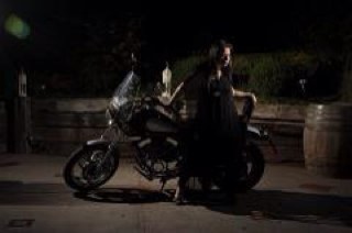 fallencita's profile picture. Amo danzar, leer, el ballet, las arepas, el pebre con marraqueta, el history channel, la montaña, los gatos gordos, Ronnie James Dio, Jodorowsky, yo.