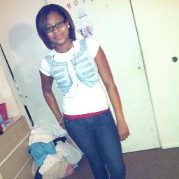 Teaam Baack Diimples ! I Lovee My Haters ! The Words That People Say To Me Or About Me Dont Phase Me, Why ? Idk Thats Just Me !