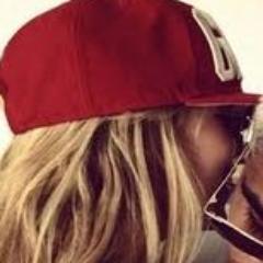 (...) never let you say it is not worth believing in the dream you have... Sophia, Melanie e Lua :))
http://t.co/Lf79YhsO