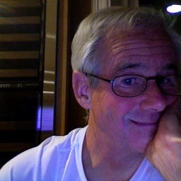 robertwolf11's profile picture. 