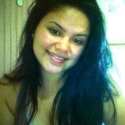 , e hoje eu sigo em frente, e hooje nada vai me abalar, sem oolhar pra trás eu vou na Fé ♪