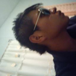 soii un chavo buena onda qe le gusta mucho reirse de la vida, soii am un escritor cantante ii am me gusta mucho salir a divertirme