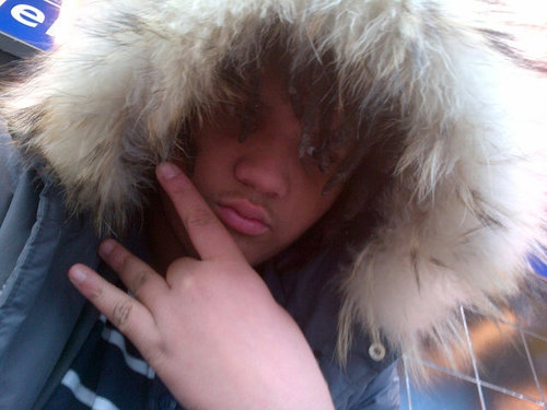 hou je vrienden voor je want niemand heeft je back ,    emotion shut down ,   iceyboy brrrr