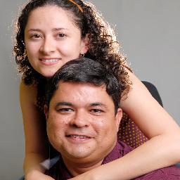 ricardogarciarz's profile picture. Arquitecto de profesión y constructor de corazón...