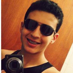 eu sou um gαroto como todos os outros,
só estou vivendo diαs iguαis, de mαneirαs diferentes !