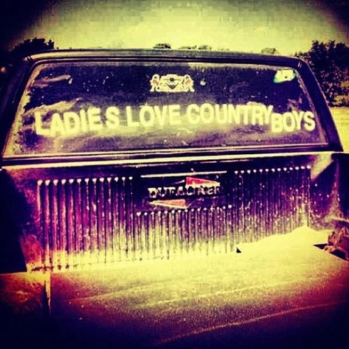 You can take the girl outta the honkey tonk but you cant take the honkey tonk outta the girl!
