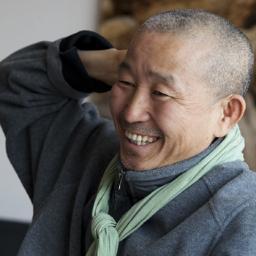한국 불교 개혁과 생명평화 운동의 상징적인 인물, 도법 스님의 봇입니다. 스님의 저서, 인터뷰를 트윗합니다. 스님의 철학과 사상을 공유하고자 봇을 만들었습니다.