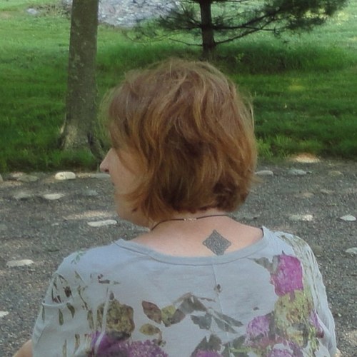 avid reader, wife & mother, singer & uke player, air traffic controller