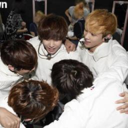 MY NAME IS NURUL AINILSAYA PECINTA K-POP TERUTAMA SHINEE SAYA MENYUKAI ONKEY''''           
SHINEE PASTI AKU AKAN MENEMUIMU OK!!!!!@skehehdanfdldi