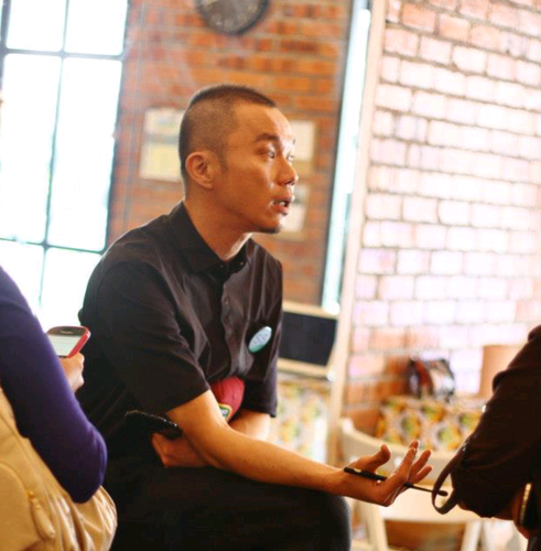 shengsaw's profile picture. MUA, a kampong ting tong tart who loves colors. No Color No Life! instgram: shengsaw