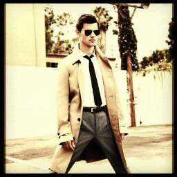 Im just a normal guy, from a normal town, Cant wait to get to know some of you on my @OfficiiallTL Fansite.