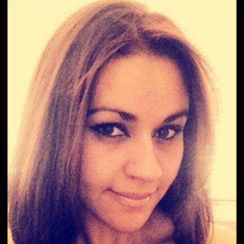 yessi flores
