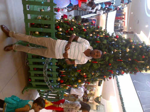 TopEkuasa's profile picture. Life is abt 3(E)..ur past is experience , ur present is experiment nd ur future is expectatn. Put ur experience in experiment so that u can achieved  expectatn